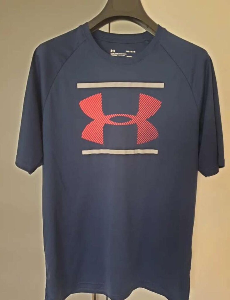 Orjinal Under Armour tişört
