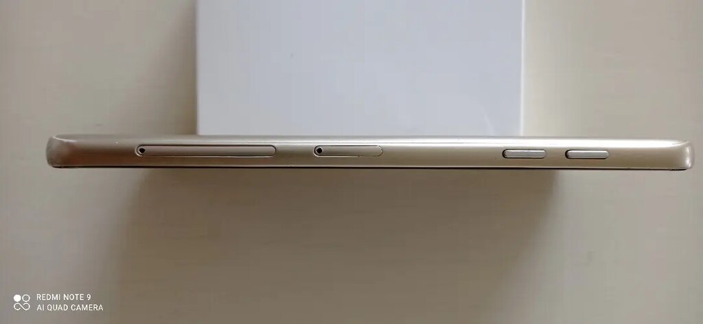 Samsung J8 model cep telefonu - 5