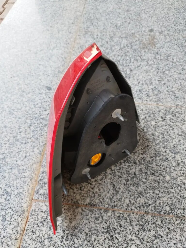 2002 Honda Civic arka sağ stop lambası - 3