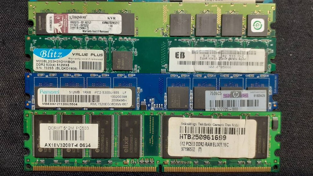DDR2 512MB 533MHz.-667MHz. KARIŞIK RAM - 3