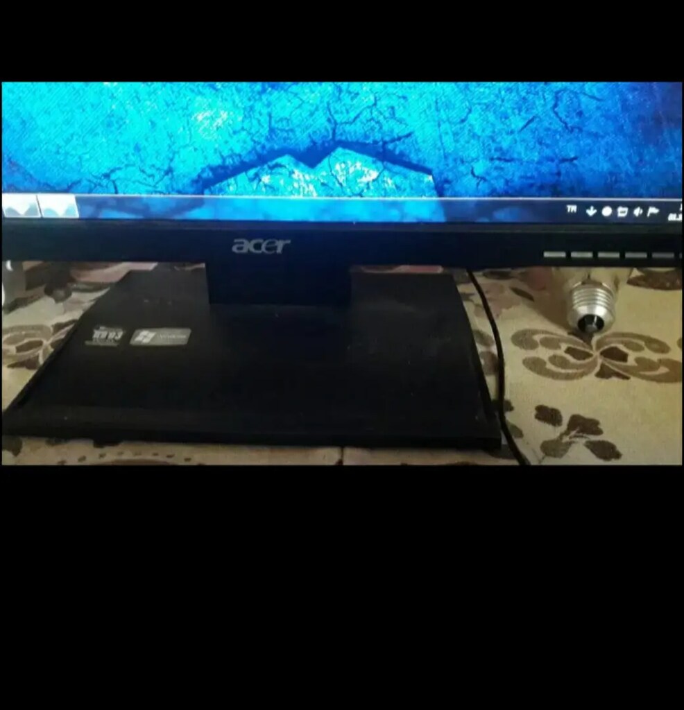 Masaüstü monitör (ACER ) - 2
