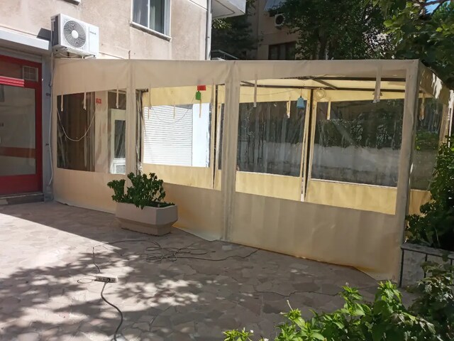Şeffaf branda