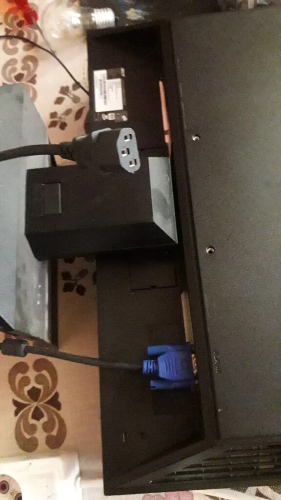 Masaüstü monitör (ACER ) - 4