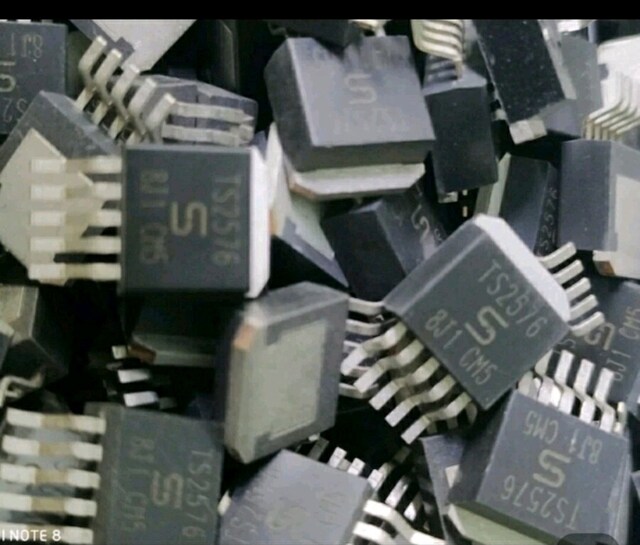 TS 2576 VOLTAJ REGULATORÜ
