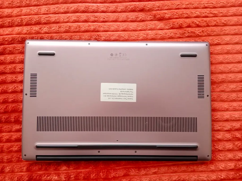 Huawei MateBook D15 750GB - 3