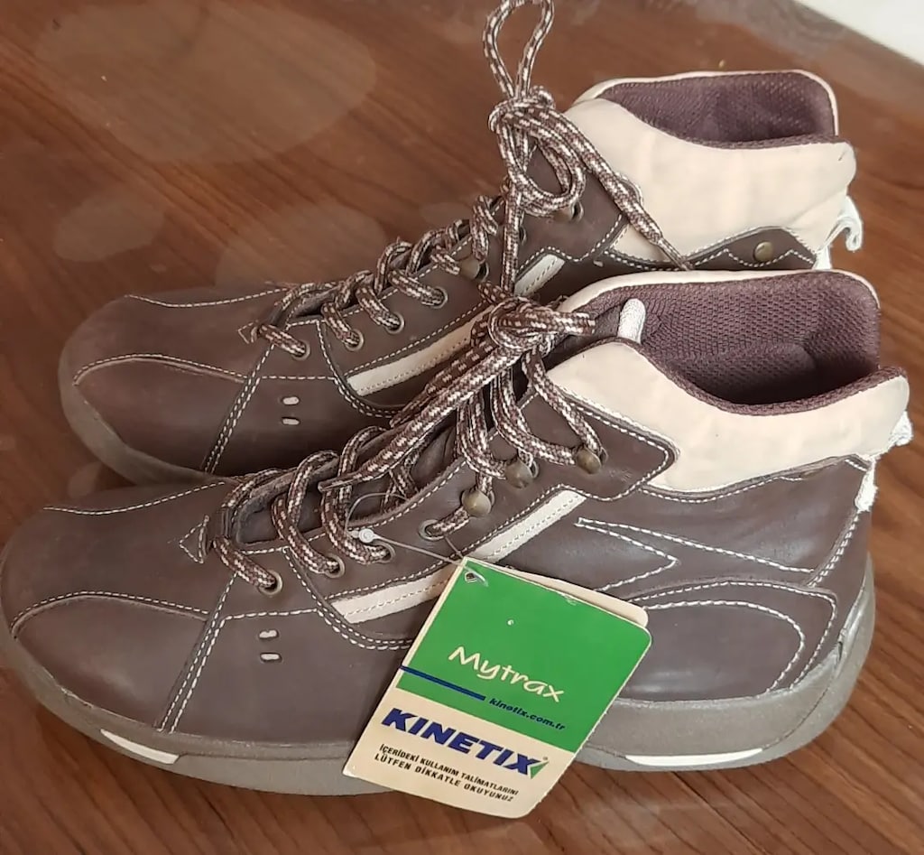 KINETIX UNISEX DERİ BOT AYAKABI
