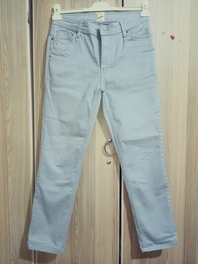 DeFacto jeans