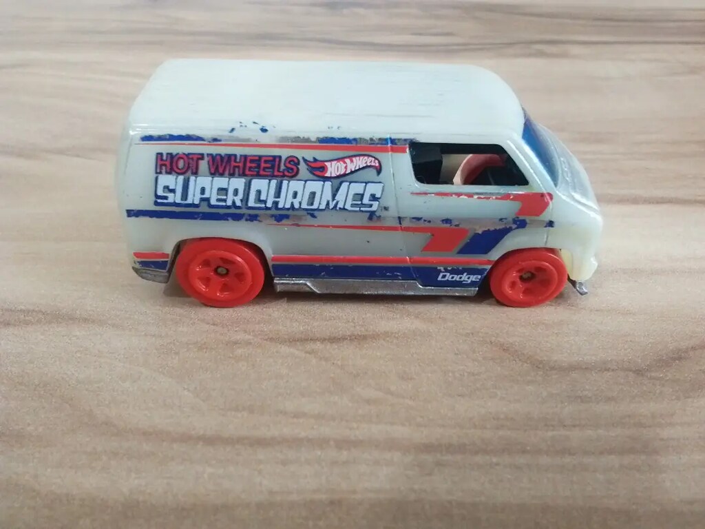Dodge Van marka Minibüs ( Mattel) - 5