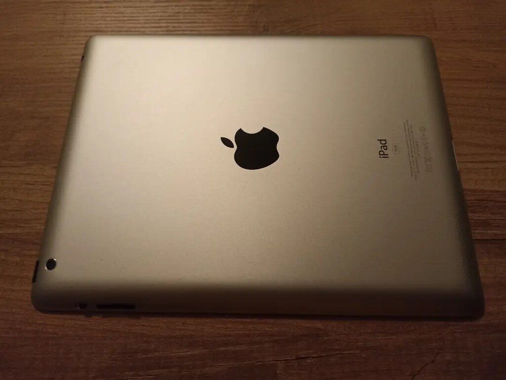 İpad 3 wi-fi siyah 16 gb - 6
