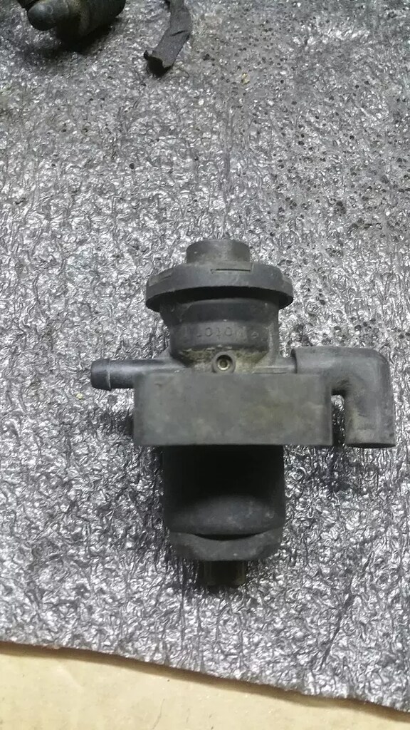 MERCEDES VAKUM VALF 1994-2000 - 4