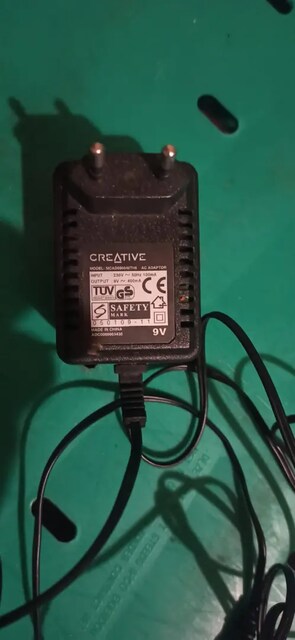 Creative 9v adaptör