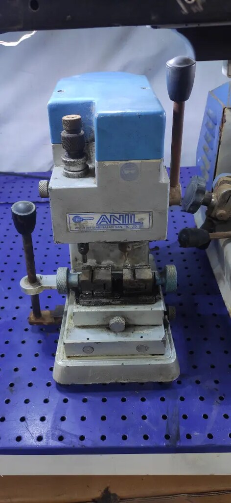 Kurt anıl anahtar çekme makinası ikisi sağlam - 2