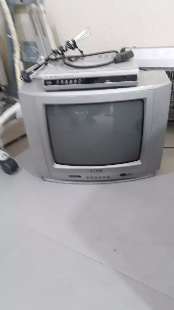 Şhov 37 ekran tv ve uydusu - 2