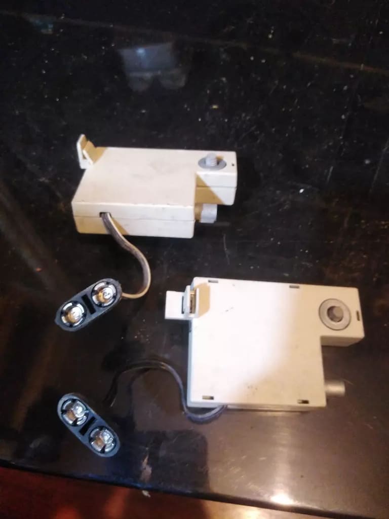 LAND ROVER DİSCOVERY 3/4 RADYO ANTEN AMFİ - 4