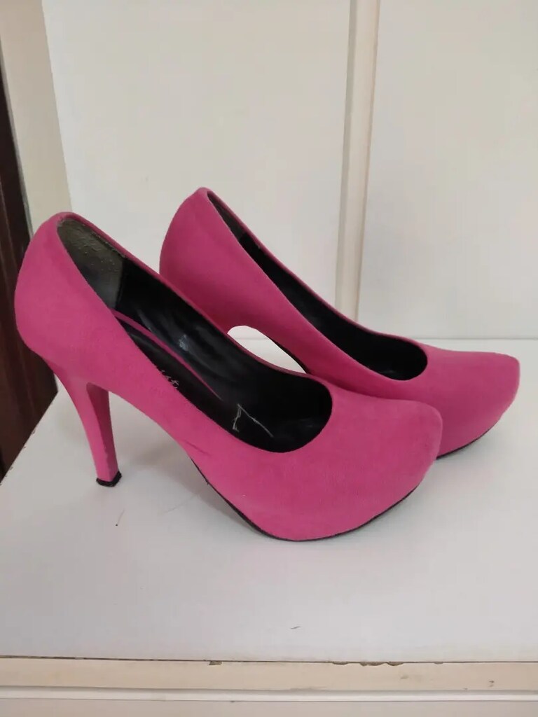 Stiletto - 2
