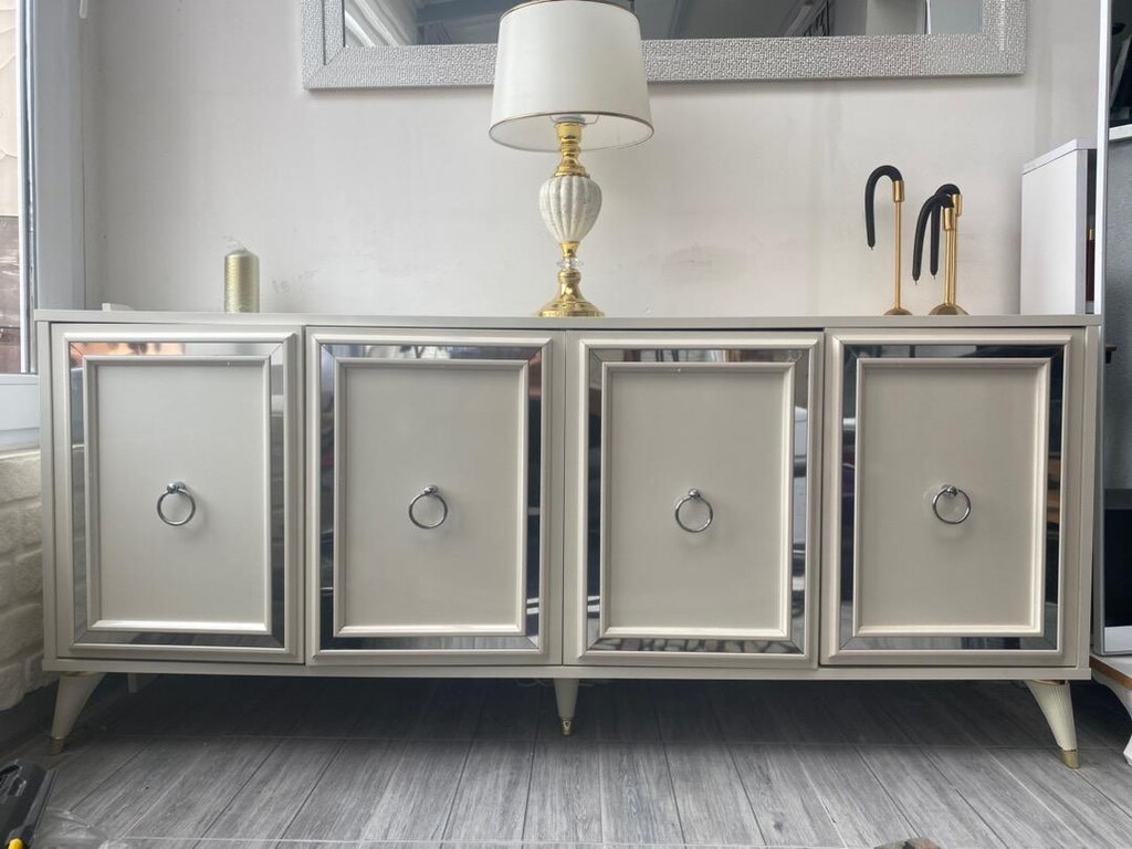 Büyük konsol üzeri ayna çerçeveli model - 2