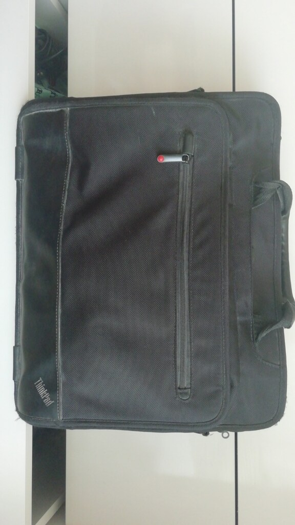 Lenovo Thinkpad Professional 15.6 Notebook Çantası - Siyah 4X40Q26384