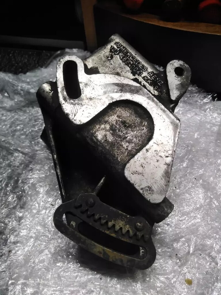 MERCEDES W123 W140 HİDROLİK DİREKSİYON POMPASI MONTAJ BRAKET 617 MOT. - 3