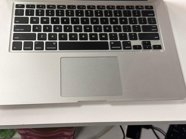 Macbook air 13 2015 yedek parça için yazın