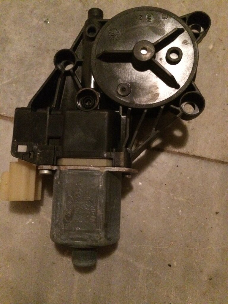 Ford Fiesta Sag ön Cam Kaldırma Motoru 2009-2017 - 2