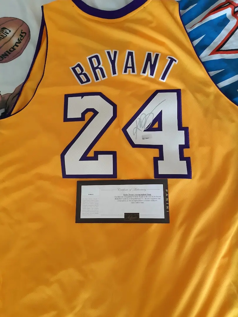Kobe Bryant Jersey - 2