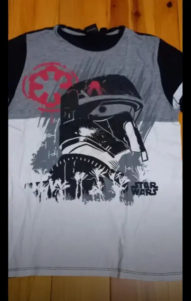 11/12yaş starwars tişörtü.. - 2