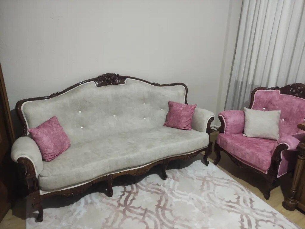 Ceviz Kaplama El İşçiliği Salon Takımı - 2