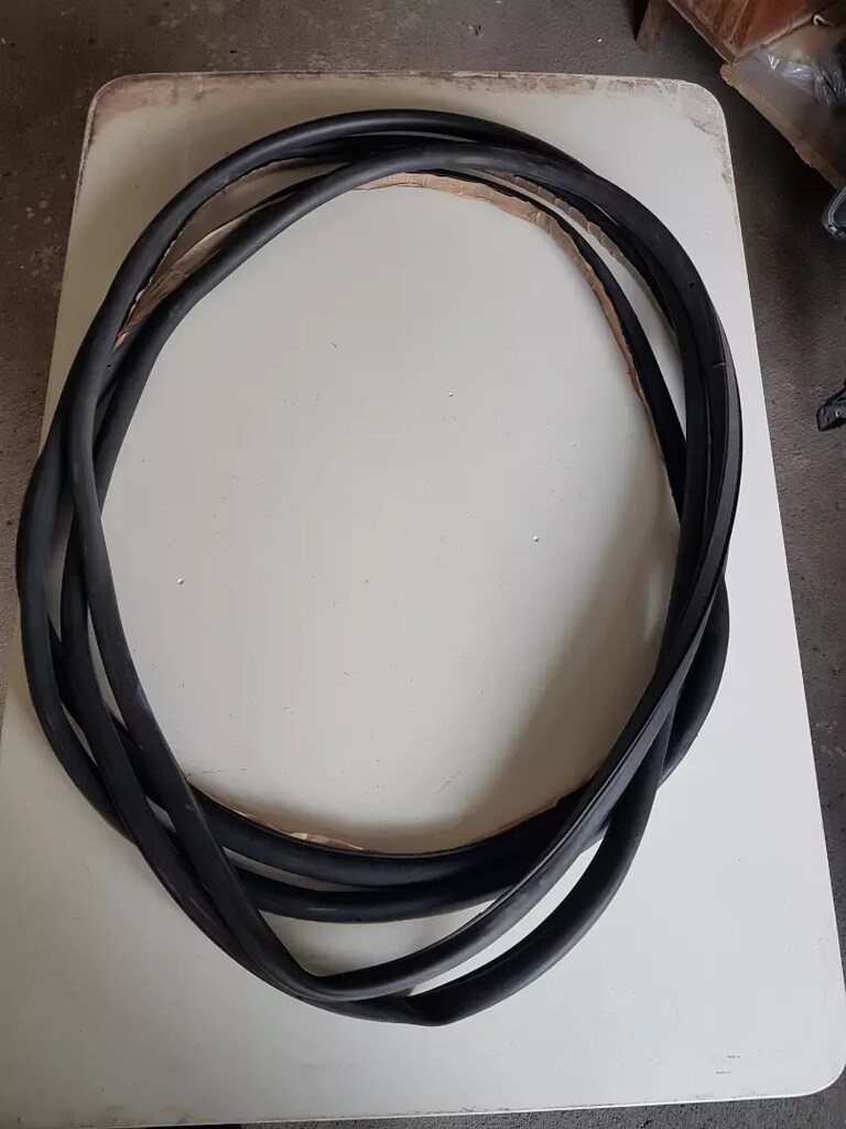 VOLVO S80 V70 XC70 Ön,Arka Kapı Çevresi Fitiller 2007-2015 yılları. - 4