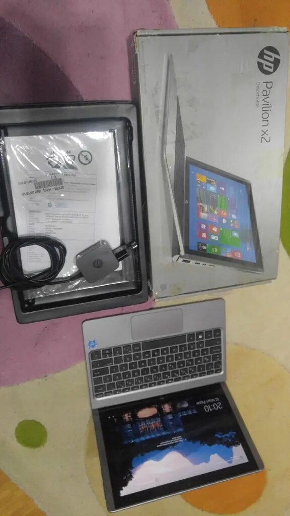 Hp pavillon x2 tablet leptop 2/32 gb - 3