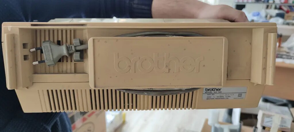 Elektrikli Daktilo Brother AX 140 hafızalı, ekranlı ,hatasız ful aktif - 3