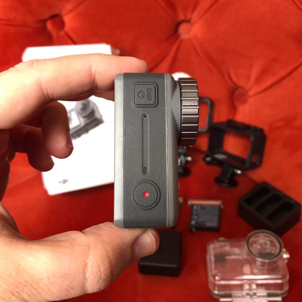 DJI osmo action 1 set harici mikrofon setli 3 batarya ve şarj yuva - 5