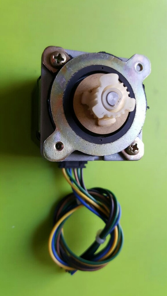 panasonic step motor - 4