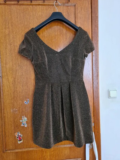 Koton elbise. .Astarlı