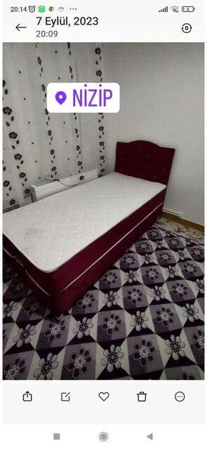 Tek kişilik baza başlık yatak