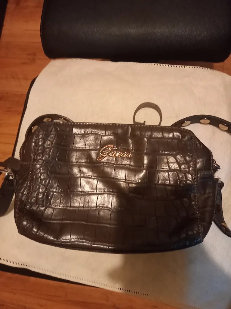 Guess Çanta