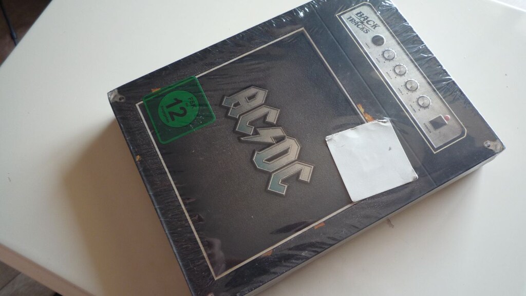 AC/DC Backtracks (2CD+1DVD) CD vd DVD Seti - 2