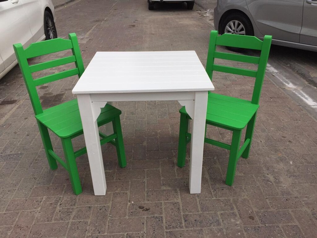 Renkli sandalye ahşap yeşil sandalye beyaz masa 2 li kare takım - 4