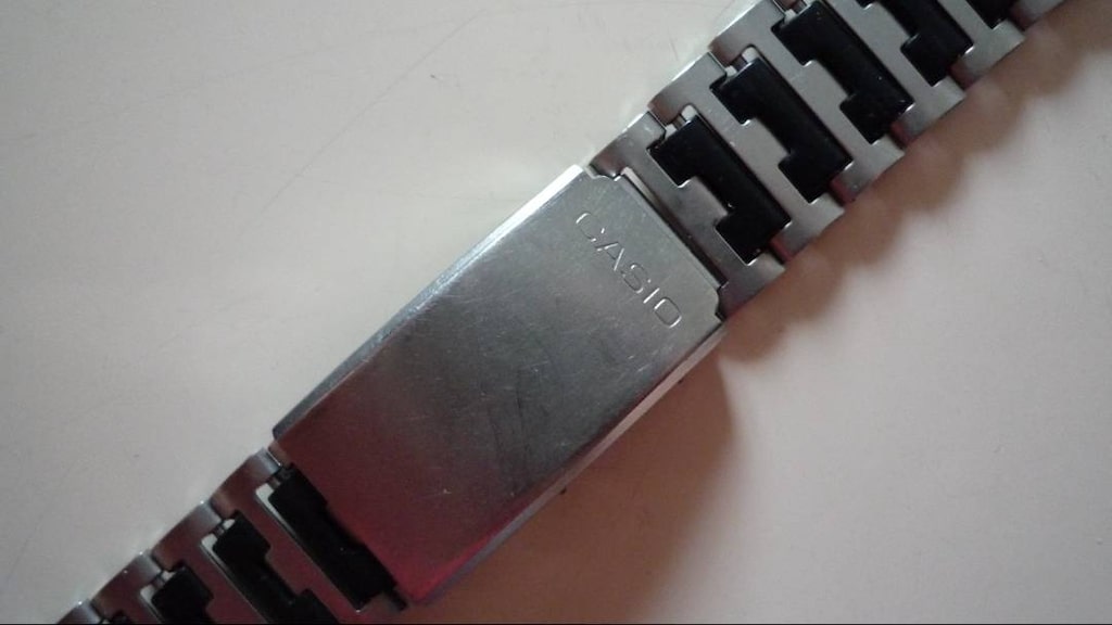 Orijinal Casio Metal Plastik Baklalı Saat Kayışı - 2