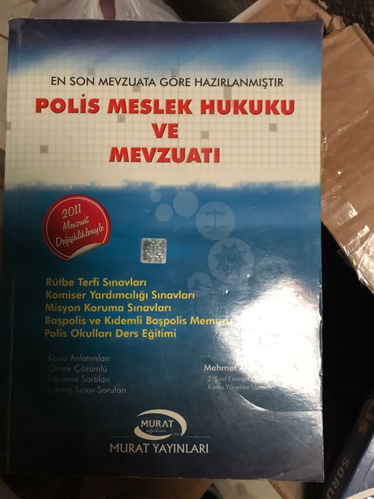 Polis mesleki kitap iki tanesi 300 tl - 2