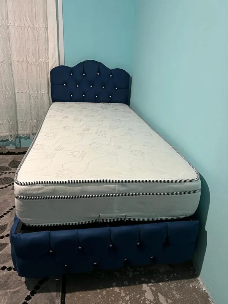 90x190 ultra lüks kapitoneli baza başlık yatak sıfır ürün ambaljinda - 5