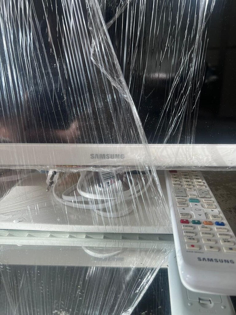 Samsung beyaz 22 inç tv - 2