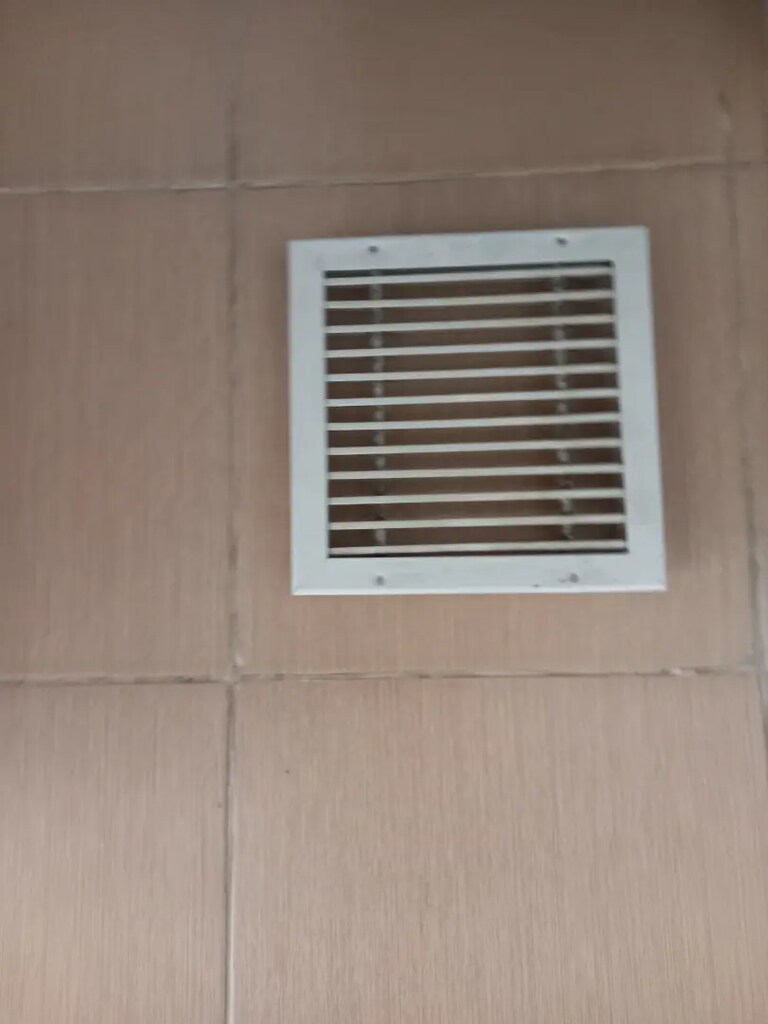 Banyo vc menfezi 22.5x22.5 cm menfe
