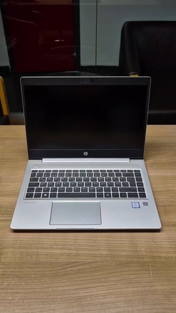 Laptop HP i5 İşlemci SSD Windows 11 Pili Sağlam - 2