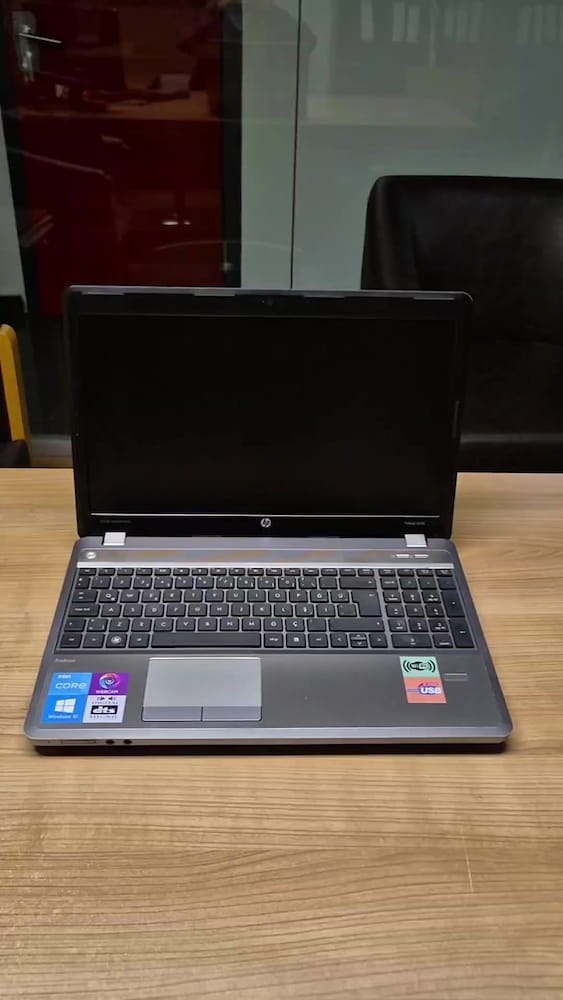 Laptop HP i3 İşlemci 240GB SSD Harici Ekran Kartlı Pili Yeni - 2