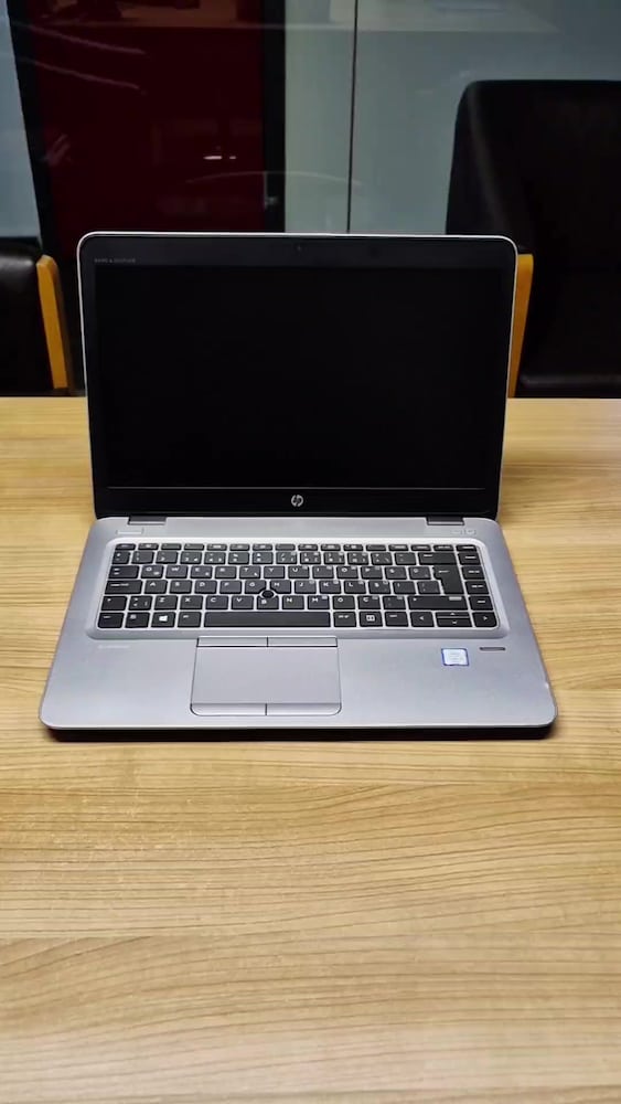 Laptop HP i5 İşlemci 256GB SSD 8GB Ram İnce ve Hafif Pili Yeni - 2