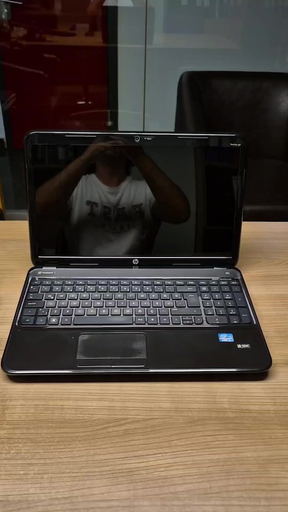 Laptop HP i5 İşlemci 240GB SSD 8GB Ram Pili Sağlam - 2