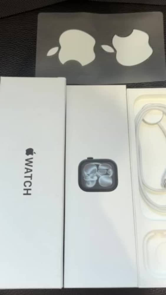 Apple watch 11 - 2