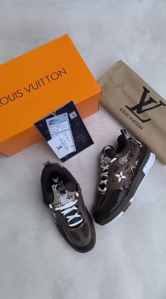 ‼‼LOUIS VUITTON SKATE SNEAKER – BROWN UNISEX - 2