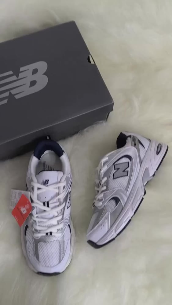 ‼‼UNISEX NEW BALANCE 530 - 2