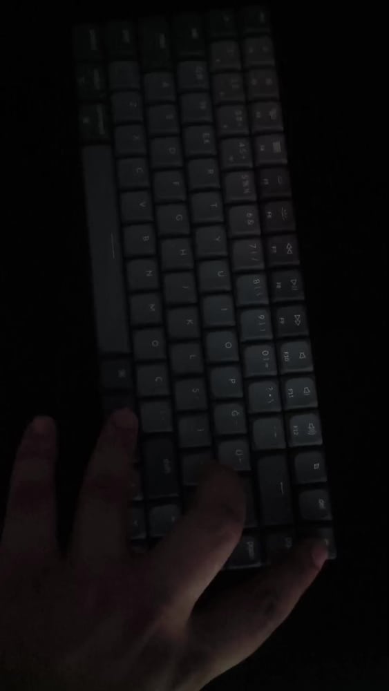 Keychron Mekanik Gaming Red Switch Klavye RGB - 2